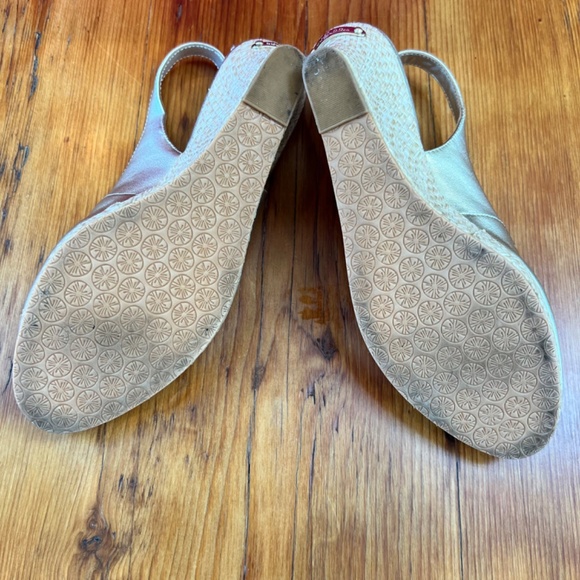 Lilly Pulitzer Gigi Wedge Sandals Women's Gold Metallic Size‎ 8 EUC - Picture 15 of 15